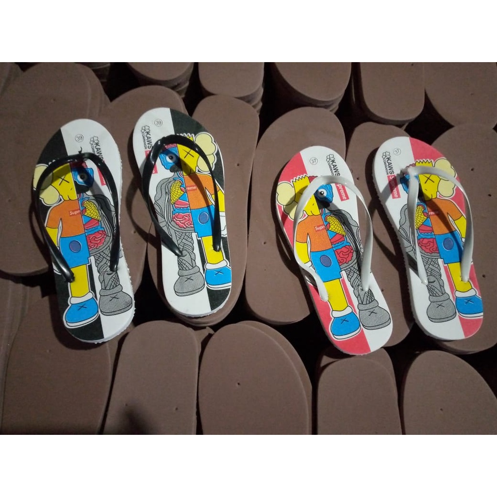 sandal jepit spon wanita s@preme murah