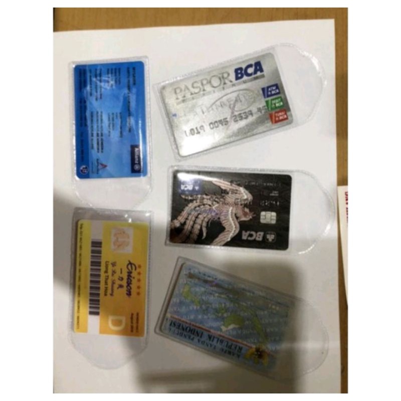 

cover pelindung ktp/SIM/kartu kredit