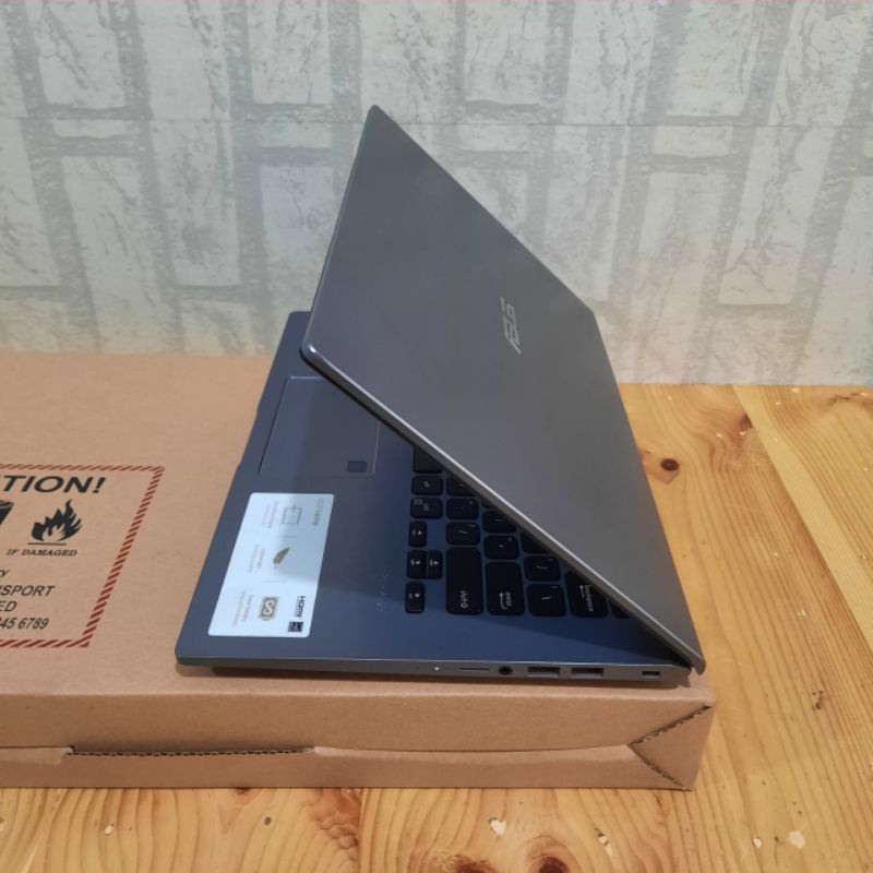 Laptop Asus VivoBook X409DA Amd Ryzen 3 - 3200U Ram 8GB/HDD 1TB Amd Radeon Vega 3 Graphics