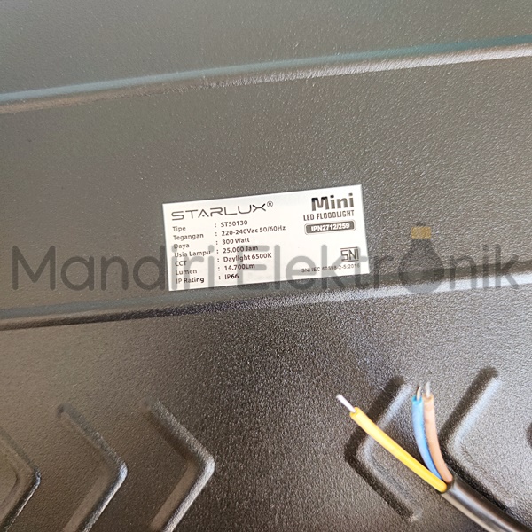 Lampu LED Sorot Tembak Taman Floodlight Outdoor 300W Starlux - Lampu Tembak 300 Watt Starlux ST50130