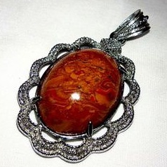 liontin batu akik pancawarna garut