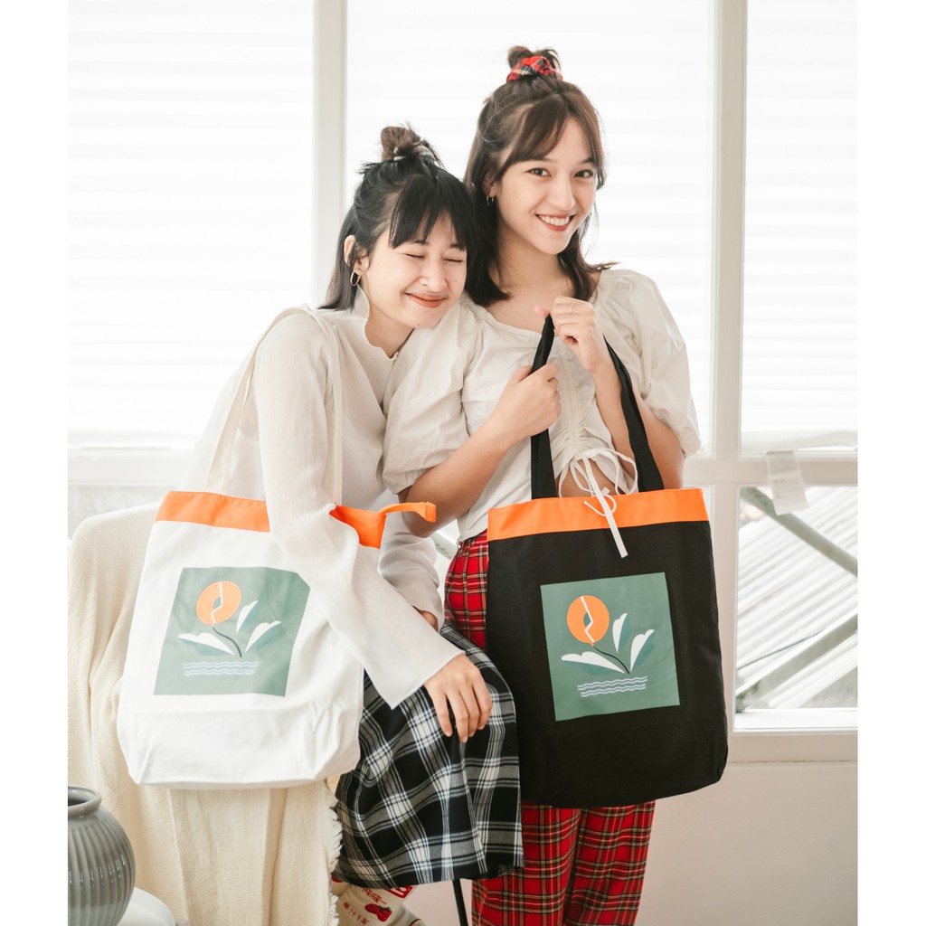 IGOTCHA Lanny Tote Bag - Tote Canvas Tas Kuliah [B4]