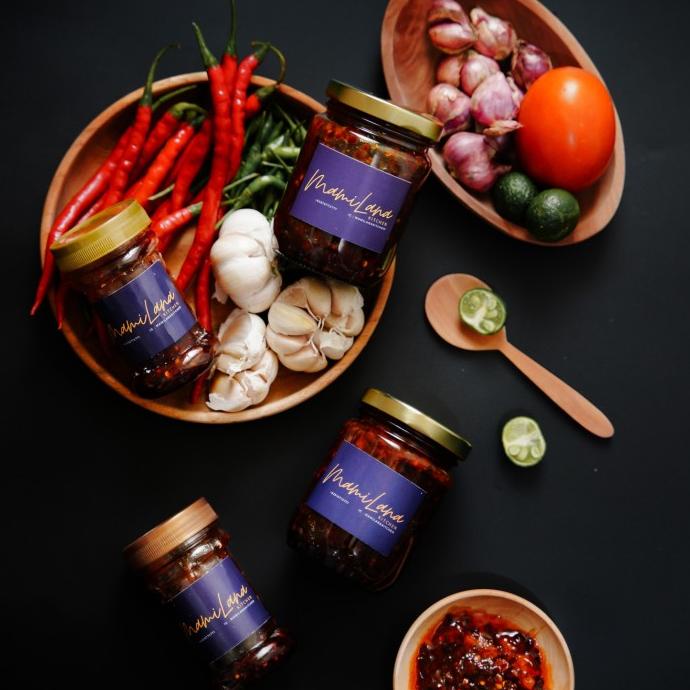 

Mamilana Chilli Oil Large