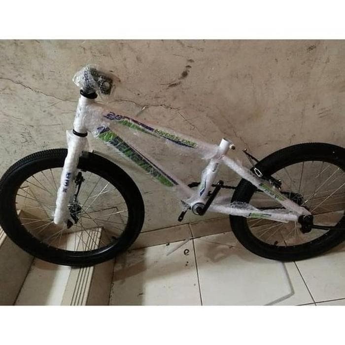 Sepeda BMX Senator Cross One 20inch