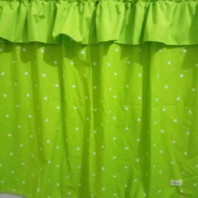 Gorden kolong meja dapur polka hijau