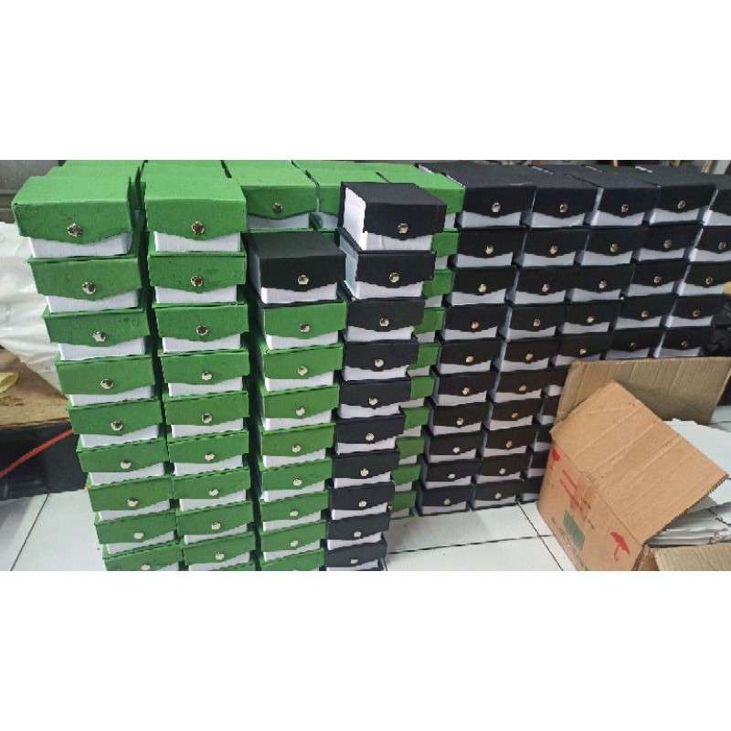 kotak / box kancing jam murah grosir-2