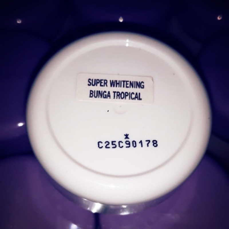 Kitoderm krem farmasi SUPER WHITENING