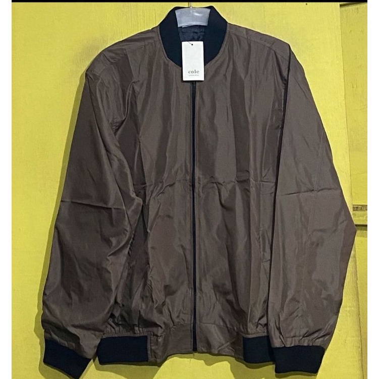 JAKET PARASUT COLE COWOK