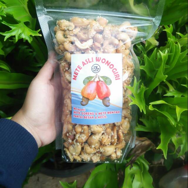 

Kacang mede/Mete madu wijen asli wonogiri 1kg