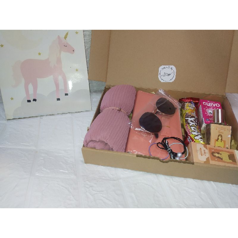 

Hampers/Gift Box Sistersdailyshop