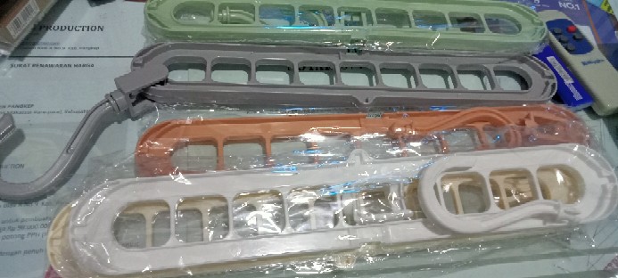 Magic Hanger / Gantungan Baju Multifungsi