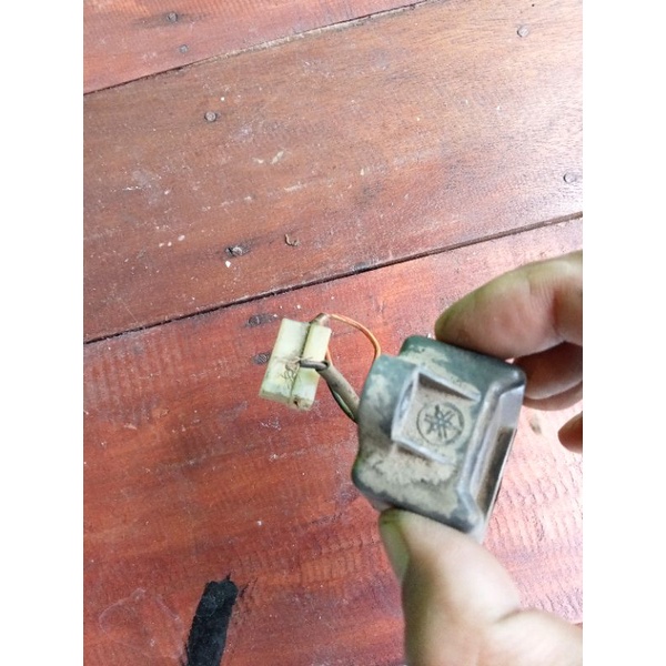 CDI Yamaha v80 original garputalla