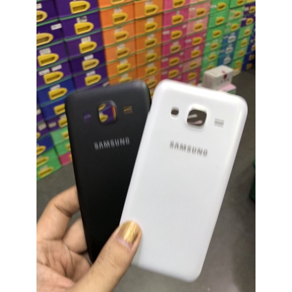 TUTUP BELAKANG SAMSUNG J200