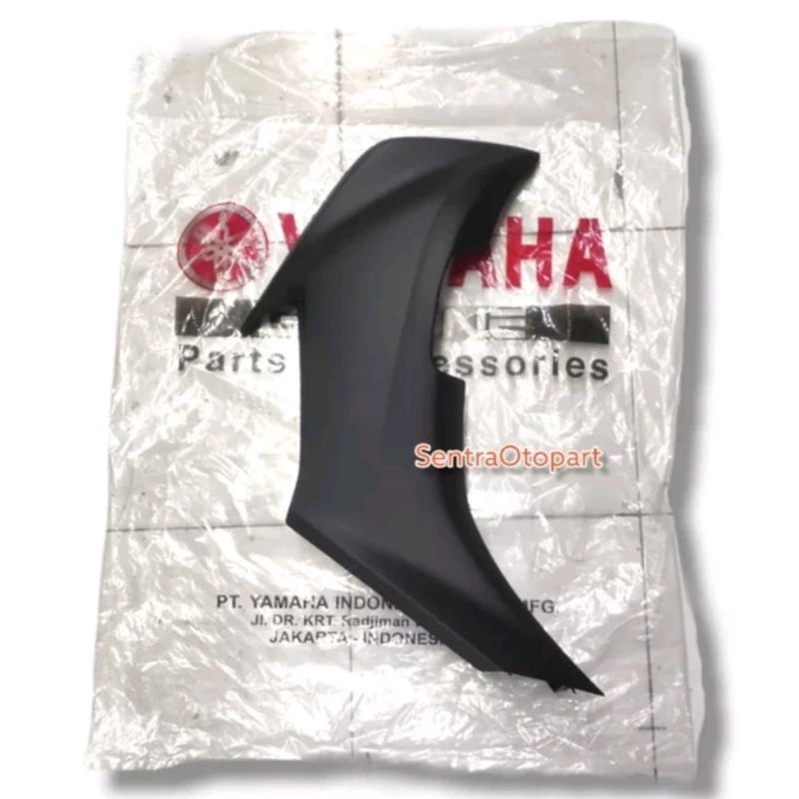 Sayap legsil legshield luar kanan aerox new 2021 hitam doff dop original ygp bbpf835v00p0