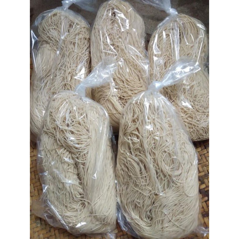

mie panjang/ Mien Sian Singkawang