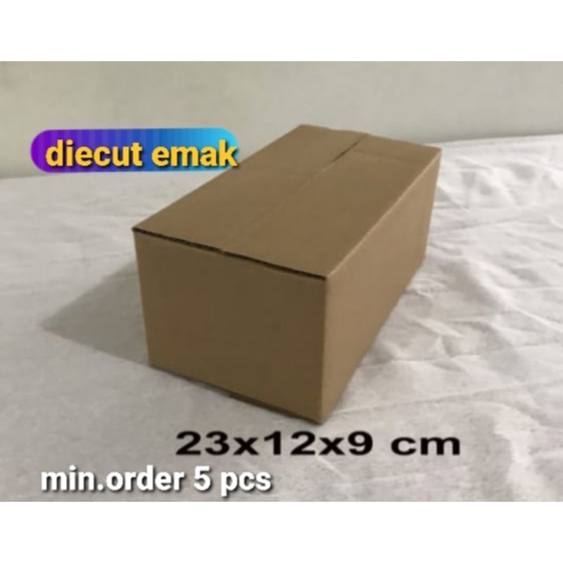 

Kardus / box / uk. 23x12x9 cm /karton packing polos baru ST