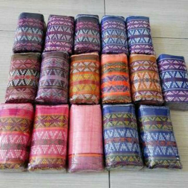 SARUNG TENUN KALIMANTAN Songket murah
