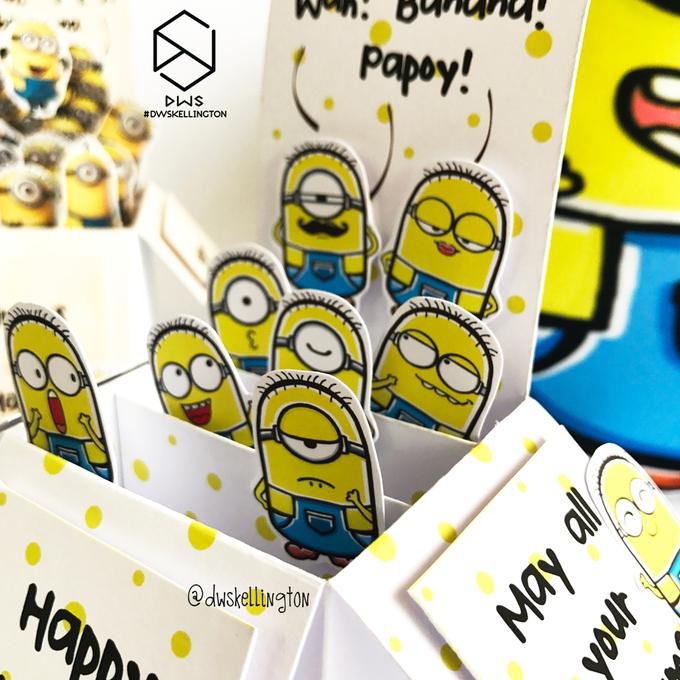 

Terbaru Kotak Kado Unik Doodle Minion Hadiah Ulang Tahun Card Box Ayo Order