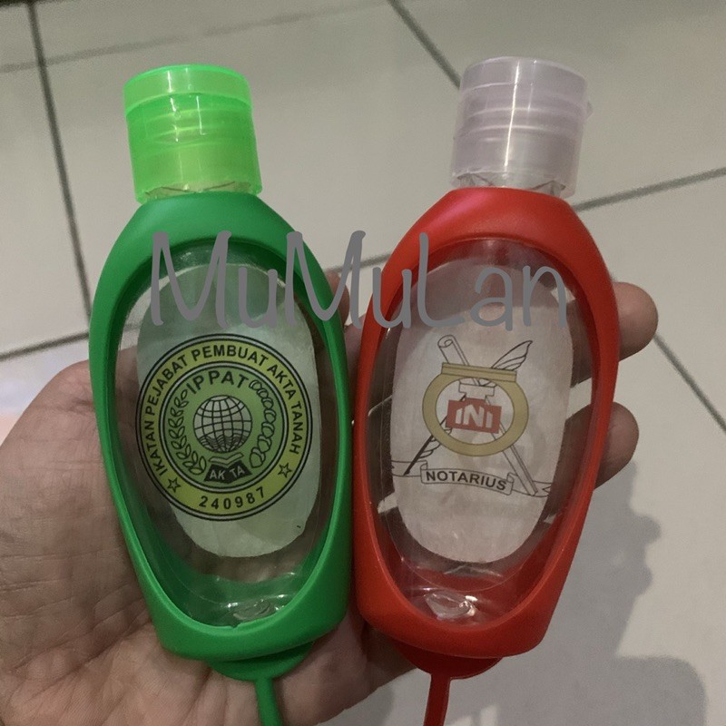 souvenir Custom Gantungan Karet Holder Silicone dan Hand Sanitizer Gel 50ml 50 ml Botol PET Fliptop