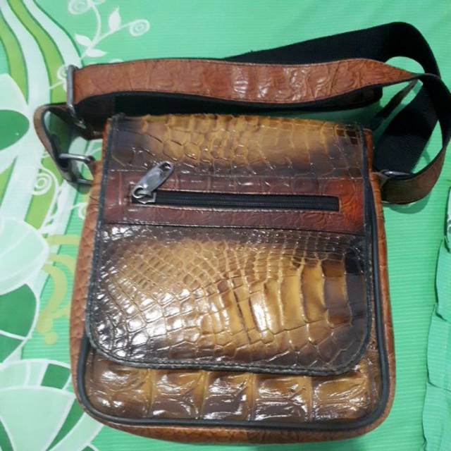 Tas Kulit Buaya asli Papua Shopee Indonesia Tas Kulit Buaya asli Papua Shopee Indonesia