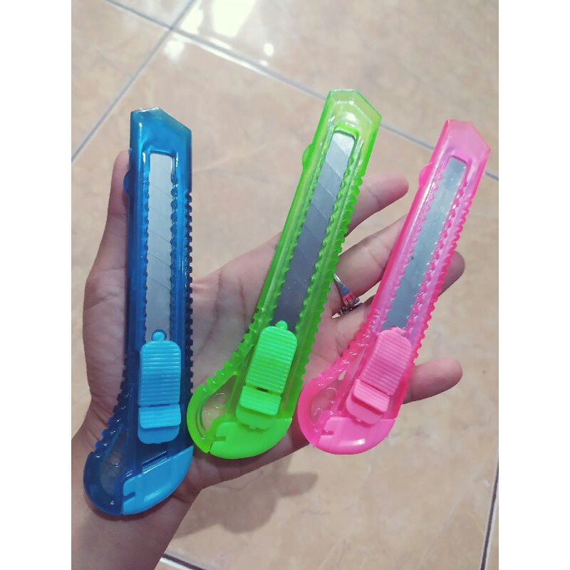 

[Ecer] pisau cutter kater warna besar/kecil murah