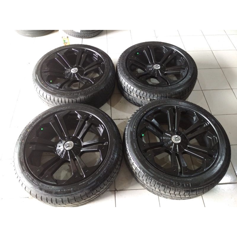 velg bekas Racing XD SERIES Ring 20 pcd 5x114 5x127 lebar 8 ET 20 ban accelera iota 255 45 R20 CR-V 