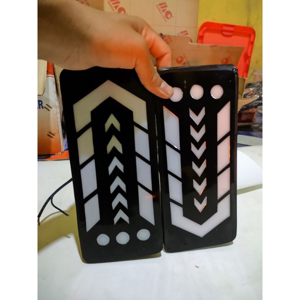 stoplamp mobil pickup variasi