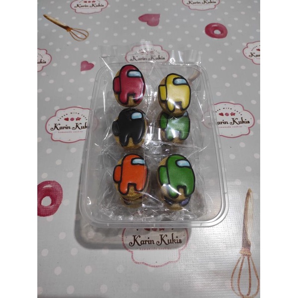 

HAMPERS, SOUVENIR KUKIS IN THINWALL TEMA AMONGUS