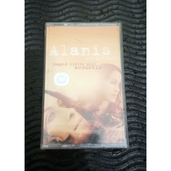 Kaset Pita Masih Segel Alanis Morisetts - Jagged Little Pill Acoustic - rock tori amos nirvana the c