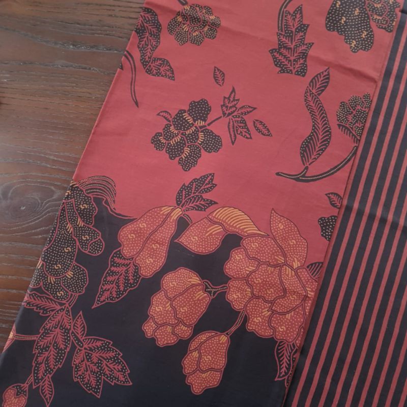 Kain Batik Katun Halus motif bunga bunga