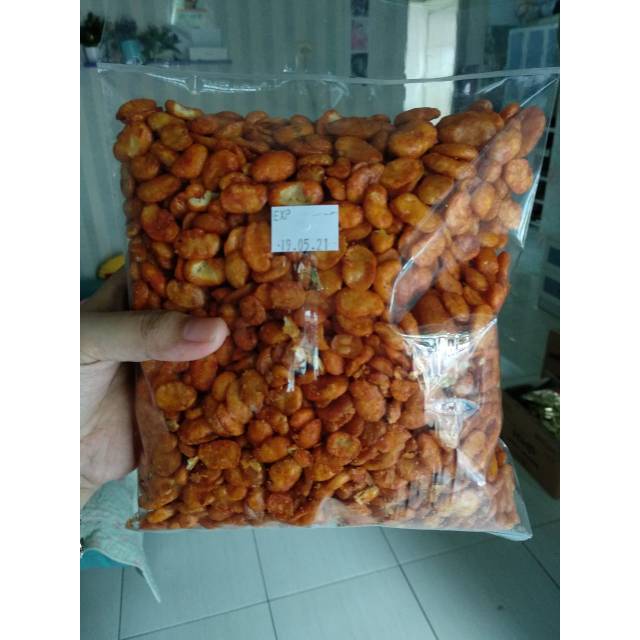 

Kacang koro kupas balado / kacang koro balado 500gr