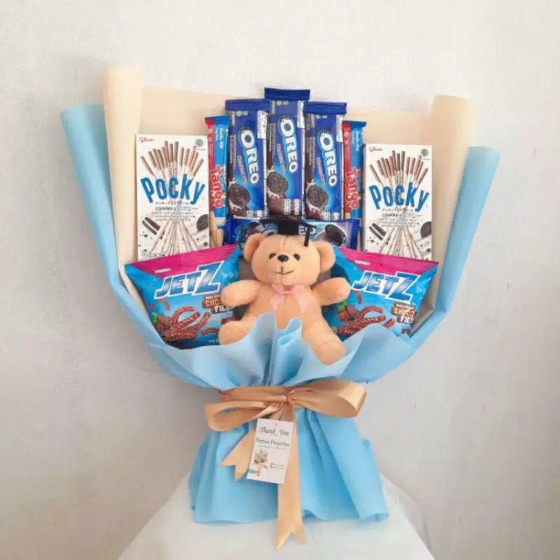 bucket snack wisuda + coklat