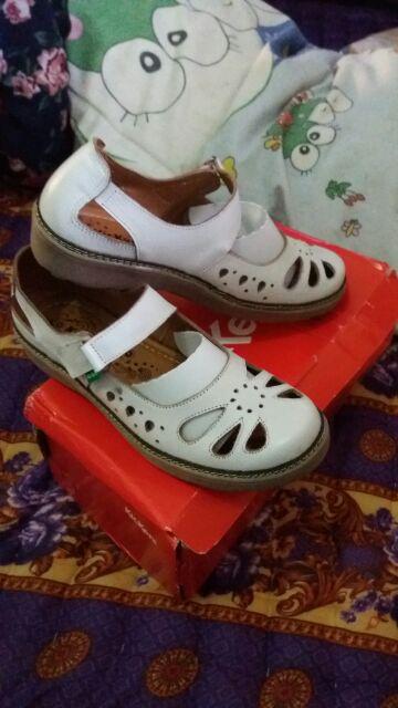 Sepatu Kickers Cewek Kulit ,, Habisin Stok