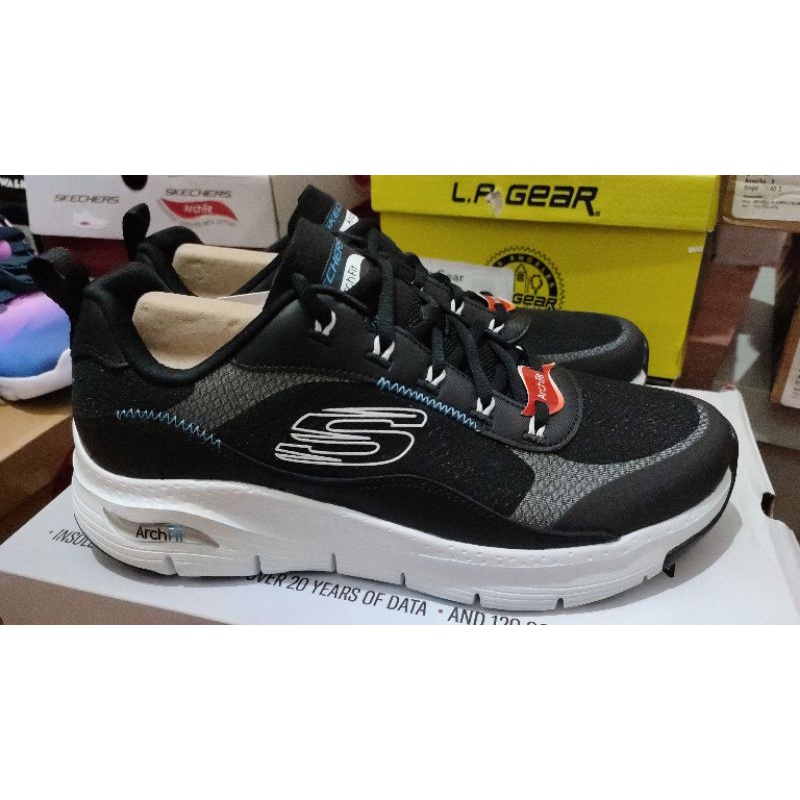 Jual Sepatu Skechers Arch Fit Black | Shopee Indonesia