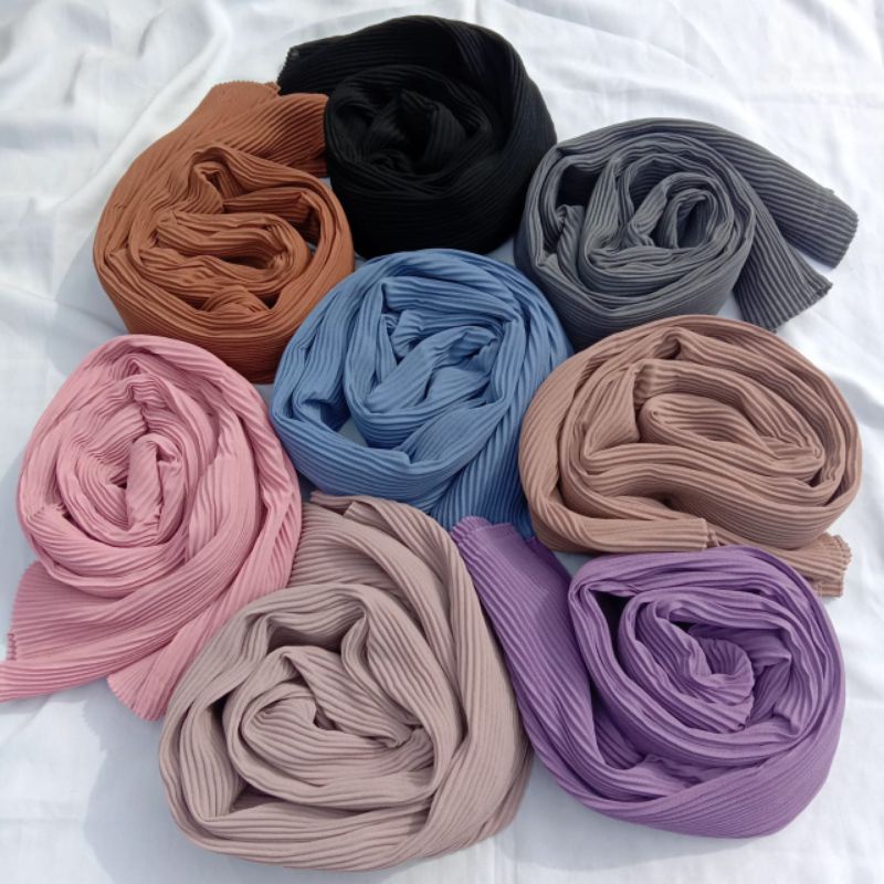 TERMURAH !!! Paket Pashmina Plisket, Kado cewek hampers pernikahan ulang tahun wisuda souvenir, hijab plisket, kado wisuda, kado murah, kado graduation, gift, hadiah, kado hijab, kado tumbler, bootol minum, souvenir