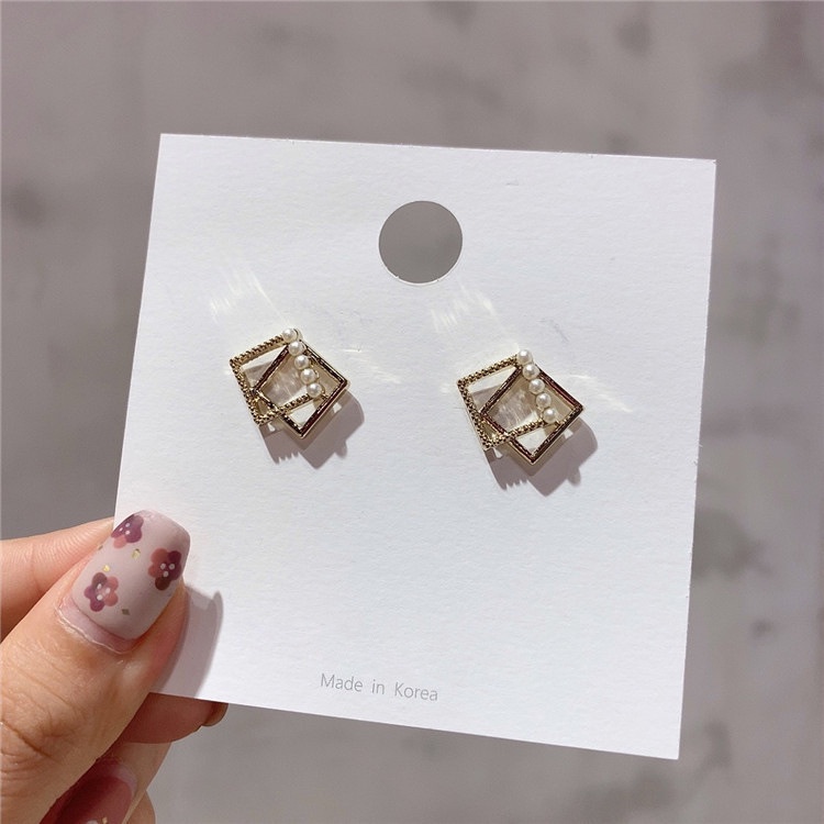 Korea hollow geometri Mutiara kesederhanaan stud anting-anting desainer logam all-match Square 925 p