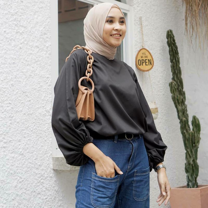 BLOUSE LUCIA KOREAN STYLE / LUCY BLOUSE BALON WOLFIS / ATASAN WANITA INDY BLOUSE / RUFY BASIC MURAH