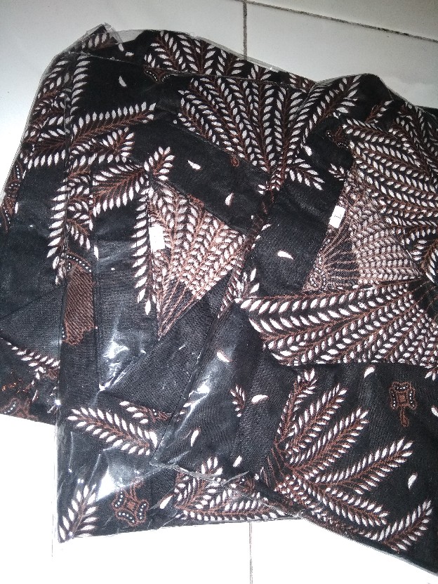 Batik Couple Keluarga • Batik Couple Keluarga Sania Ruffle Ori Ndoro Jowi