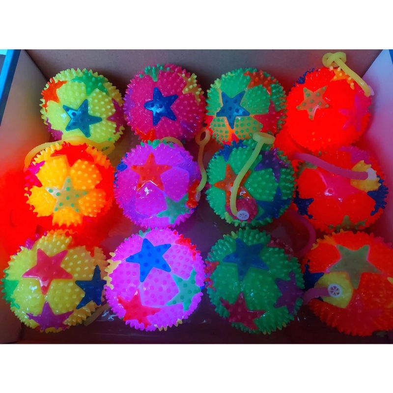 MAINAN MENTHOSARI MOTORIK ANAK BAYI BOLA BERGERIGI DAN NYALA