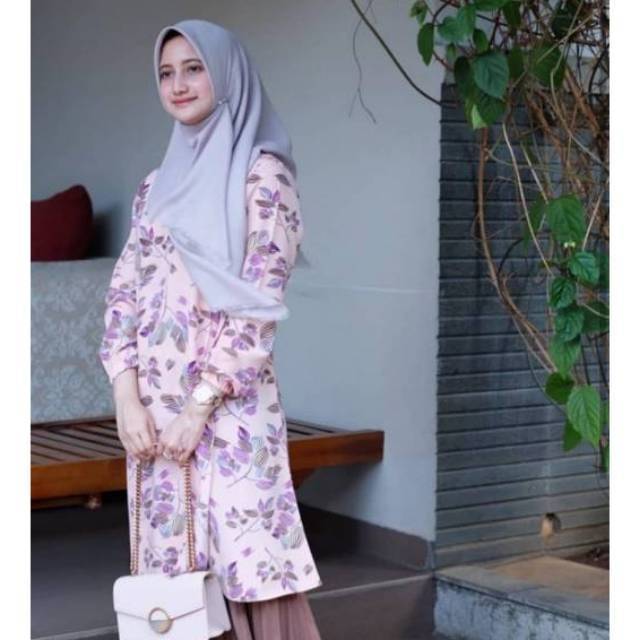 Kaleela dan Safia Tunik by Kaleela Id