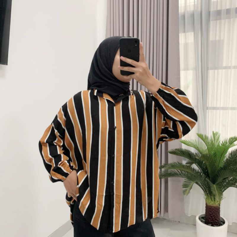 KEMEJA KATUN RAYON WANITA OVERSIZE FULL KANCING