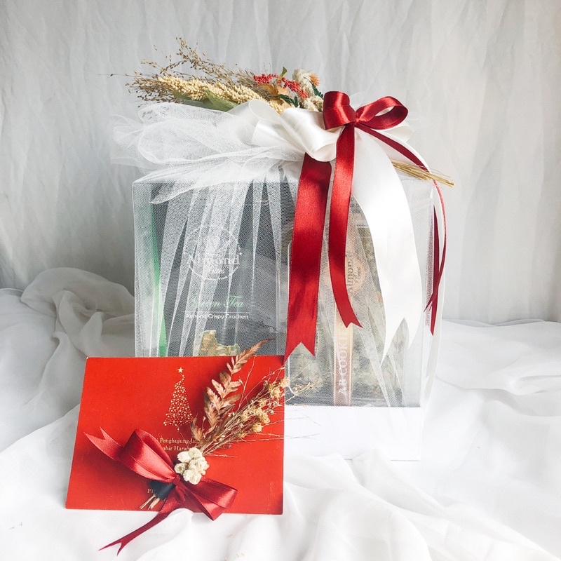 

CHRISTMAS HAMPERS by almondbitesbdg