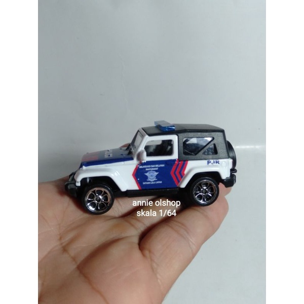 Image of diecast majorette jeep rubicon 1/64 custom polisi Indonesia pjr #1