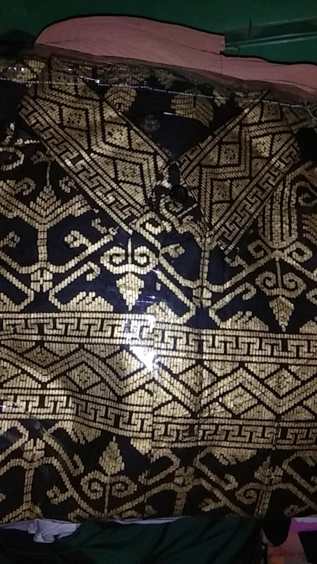 Kemeja Batik Pria Lengan Pendek Motif Anjani Gold