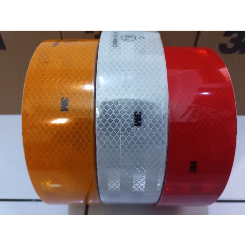 Stiker Reflektor ukuran 100 CM X 5 CM Merk 3M