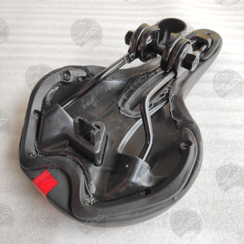 Sadel Jok Lubang Sepeda MTB Roadbike Fixie Lipat Minion. ADA LAMPU LED. GTS-TEC