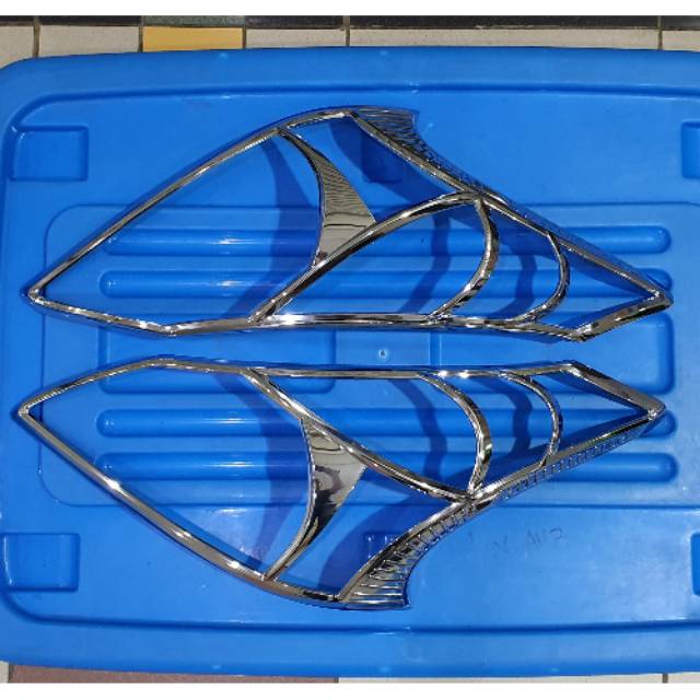Garnish lampu depan chrome  ALL NEW AVANZA XENIA VELOZ 2012-2014