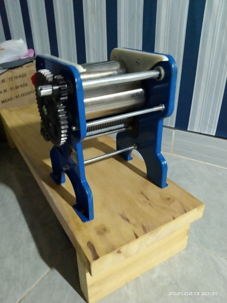 Giling Mie Manual Type 150-4dd Gilingan Mie Giling Pangsit Cetak Mie Cetak Pangsit