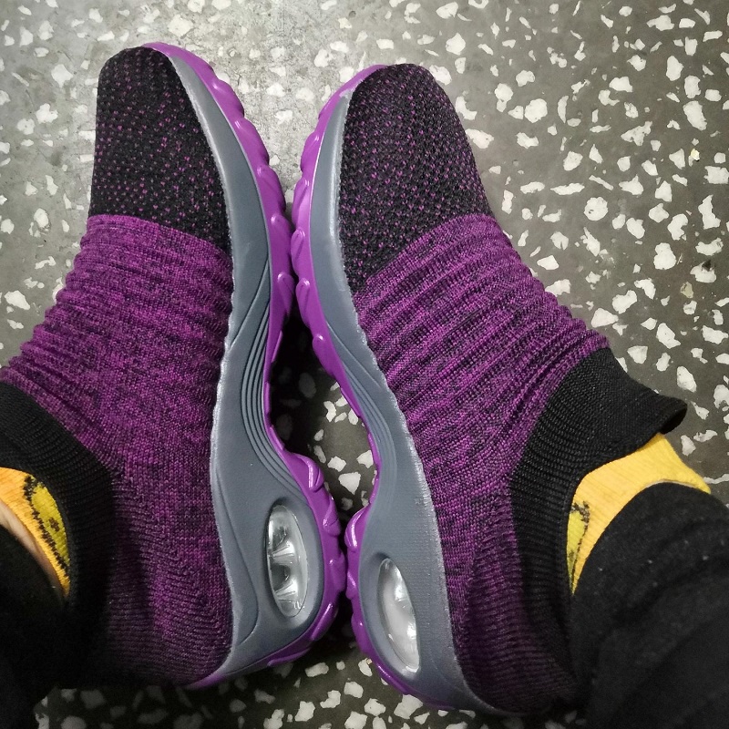 Sepatu Dansa Wanita 36~40 Sepatu Pada Baru Sepatu Cewek Olahraga Cantik Siswa Yang Antiselip Tanpa Tali 032