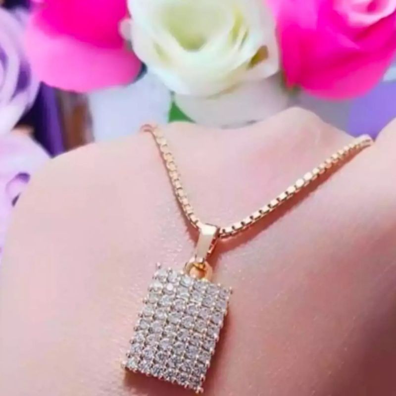 Kalung Wanita Free Liontin Kotak Terbaru